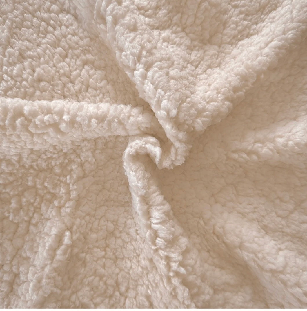 SHERPA ECRU 100% POLYESTER