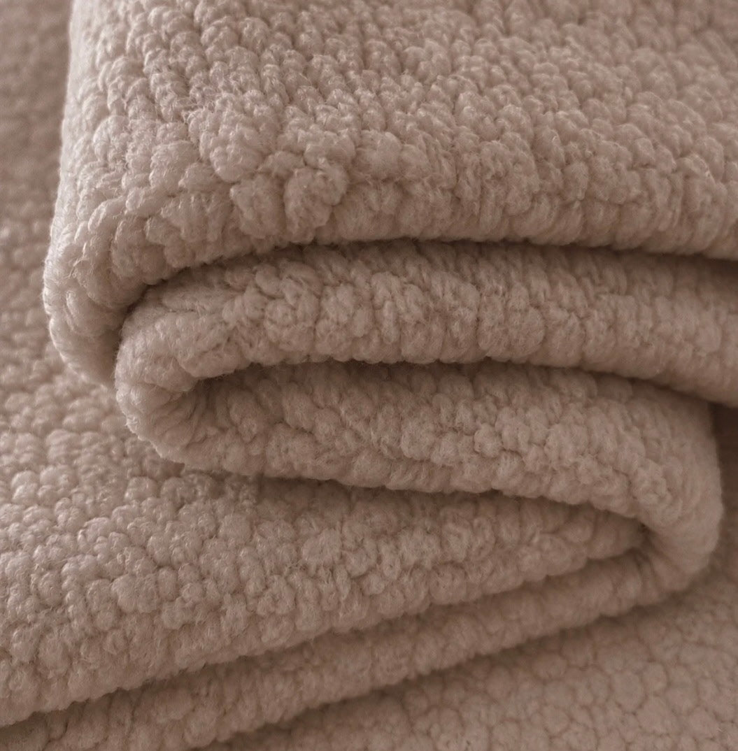 SHERPA BEIGE 100% POLYESTER